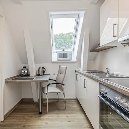 Fewo1846 - Im Sonnenhof - Komfortable 2-zimmer-wohnung Im Stadtzentrum