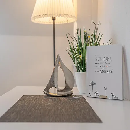 Fewo1846 - Im Sonnenhof - Komfortable 2-zimmer-wohnung Im Stadtzentrum Flensburg